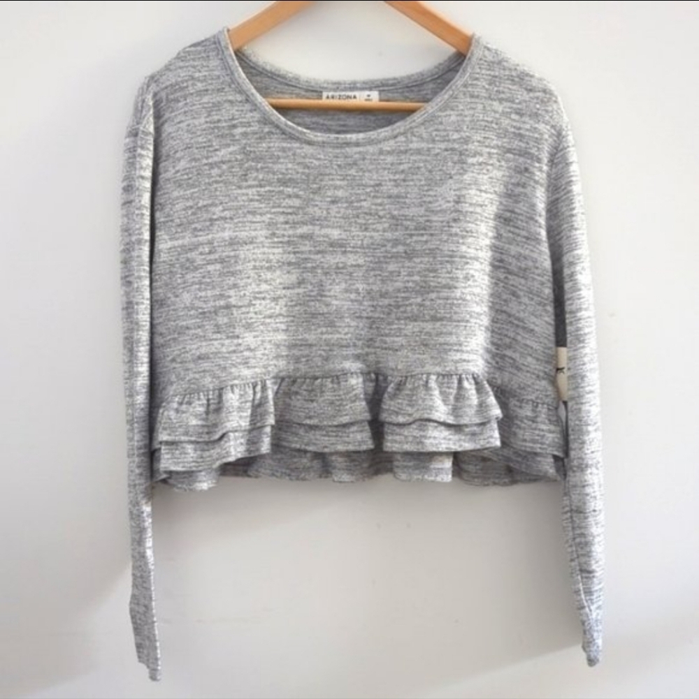 ARIZONA JEAN CO. | Women's Grey Ruffled Textured Cropped Sweater